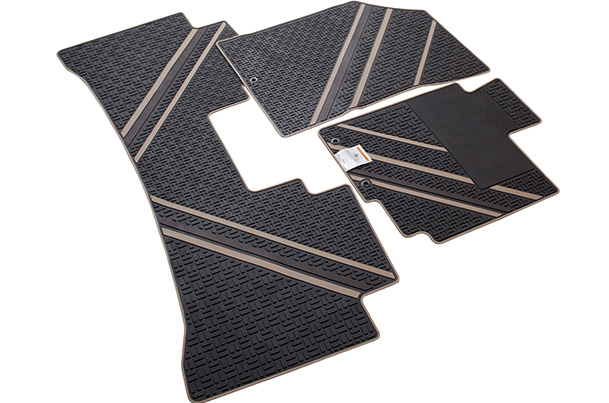 Designer Mat (Black & Beige) | Ciaz