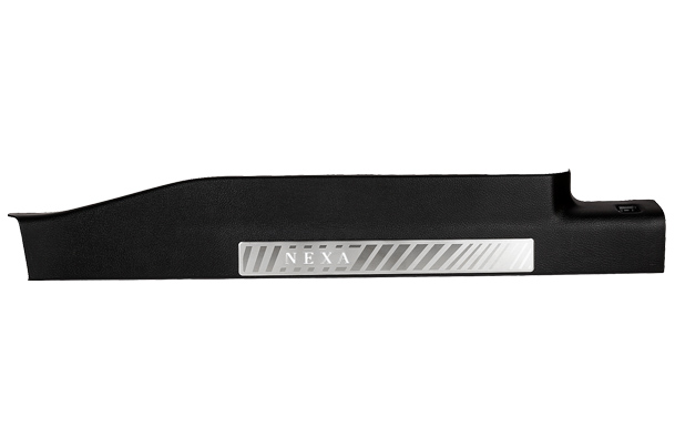 Door Sill Guard - Illuminated | XL6