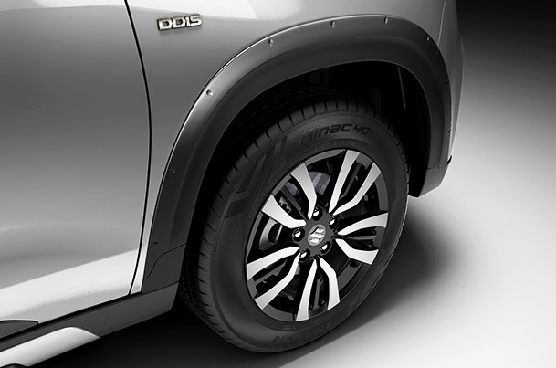 Wheel Arc Cladding - Front & Rear (Black) | Vitara Brezza